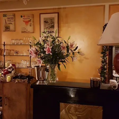 La Table De Pierre 3*